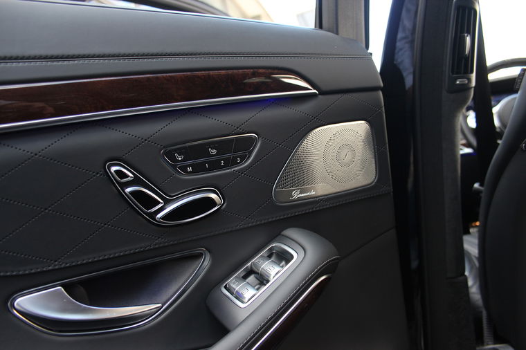 Mercedes-Benz S-Klasse