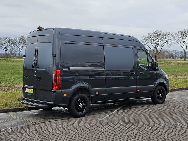 Mercedes-Benz eSprinter