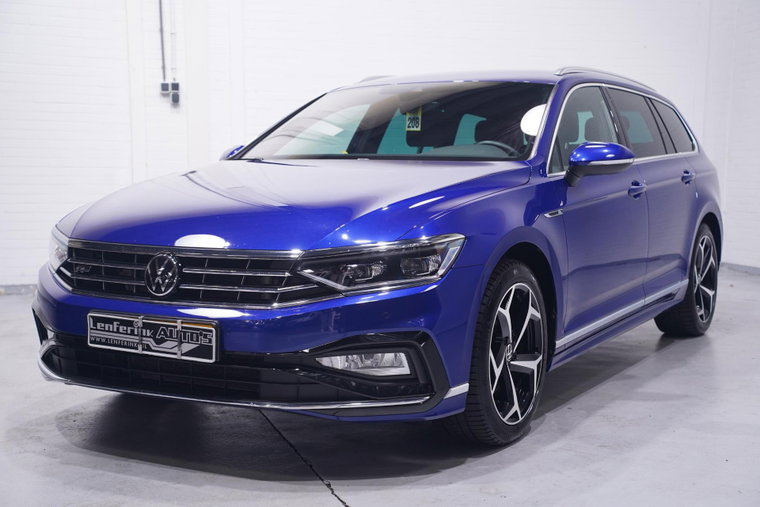 Volkswagen Passat foto 1