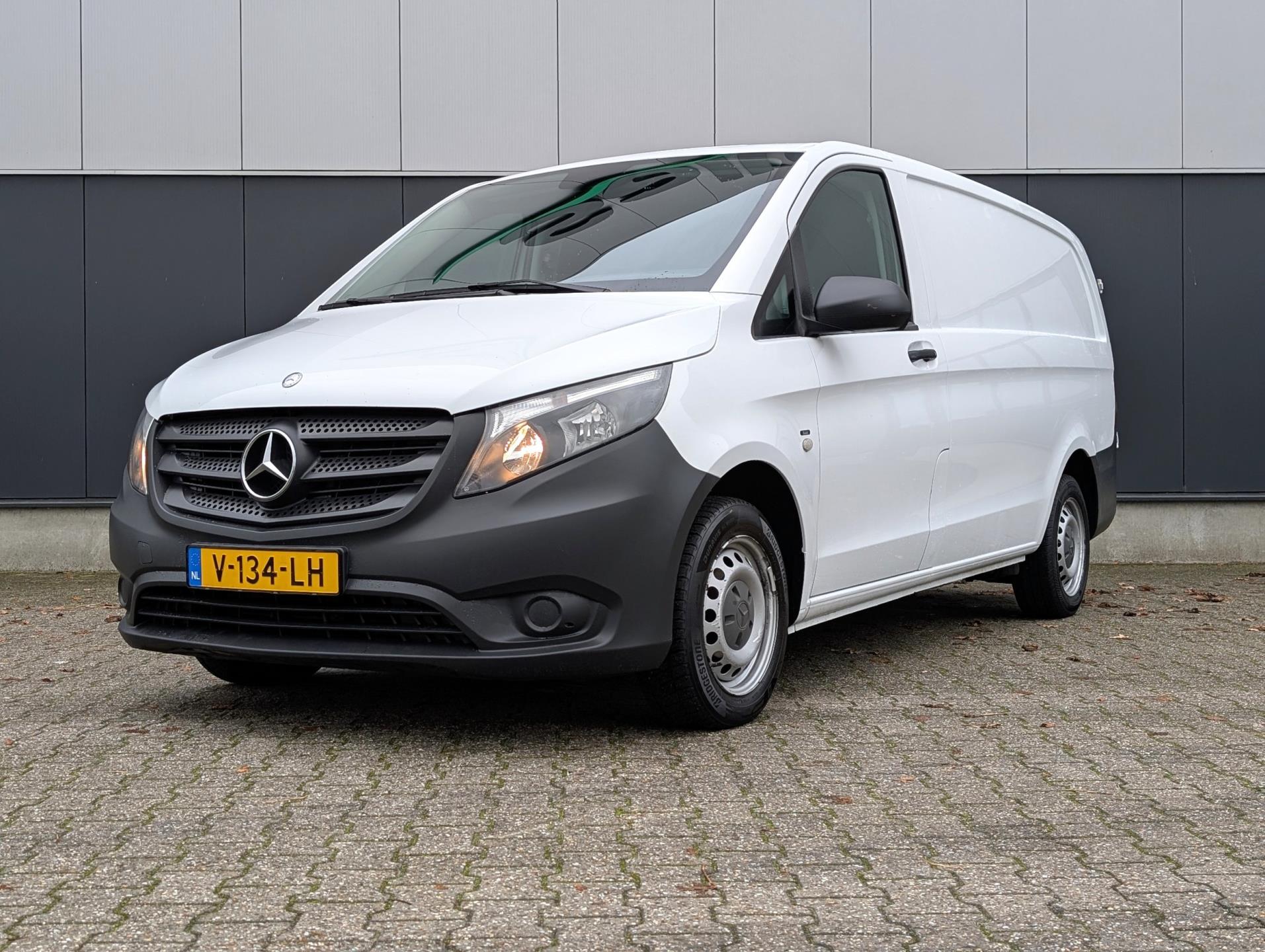 Foto van Mercedes-Benz Vito
