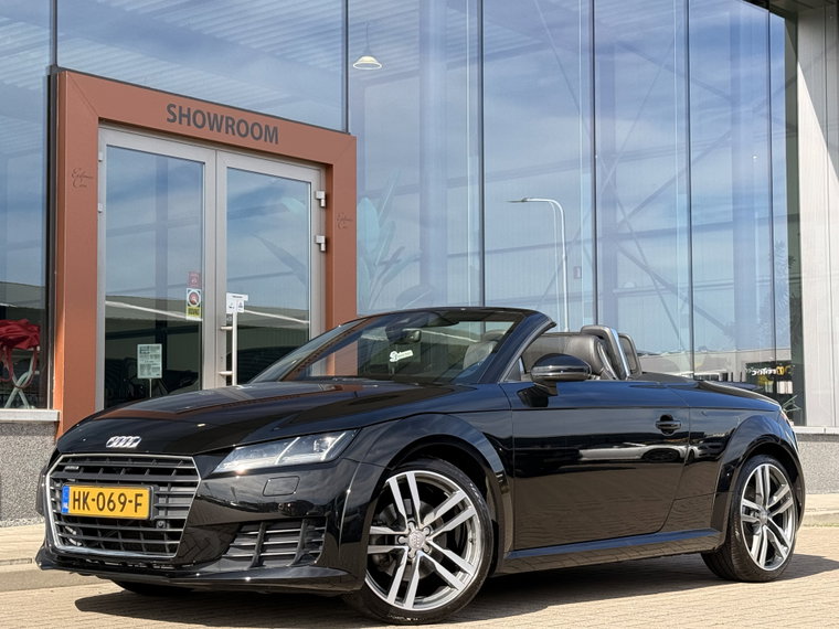 Audi TT foto 1