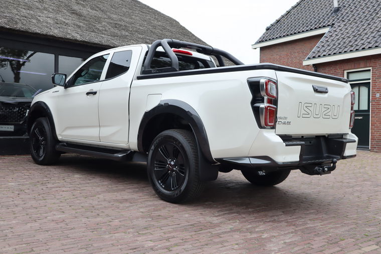 Isuzu D-max