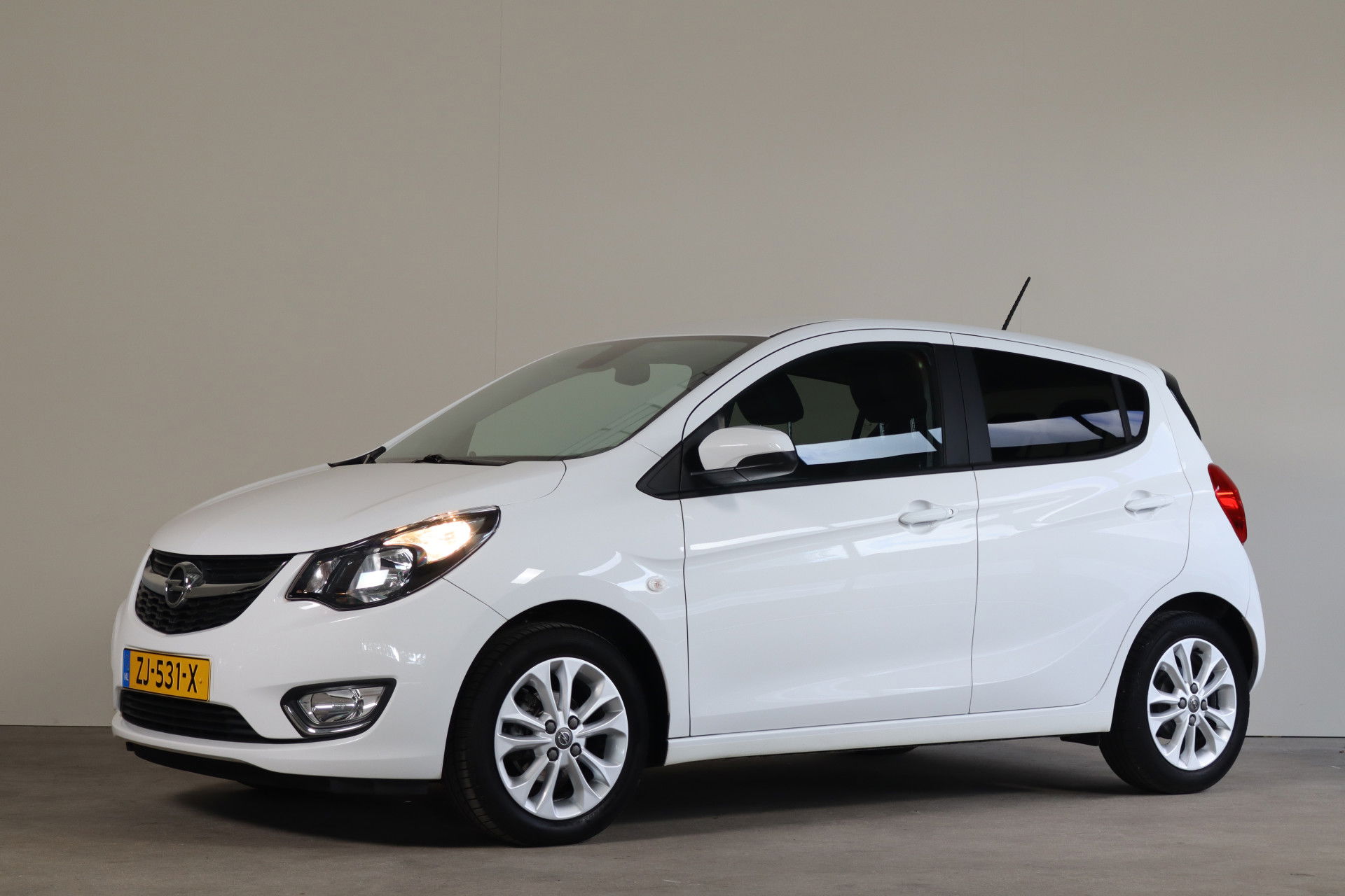 Opel KARL