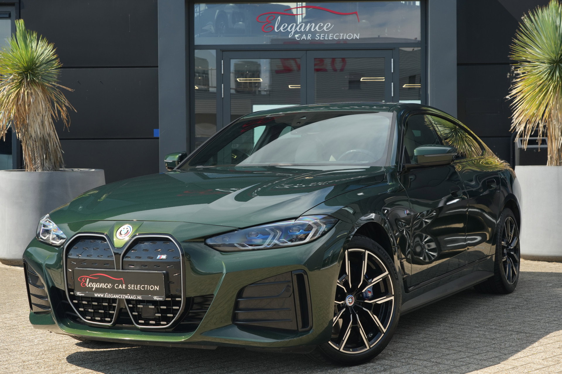 Foto van BMW i4