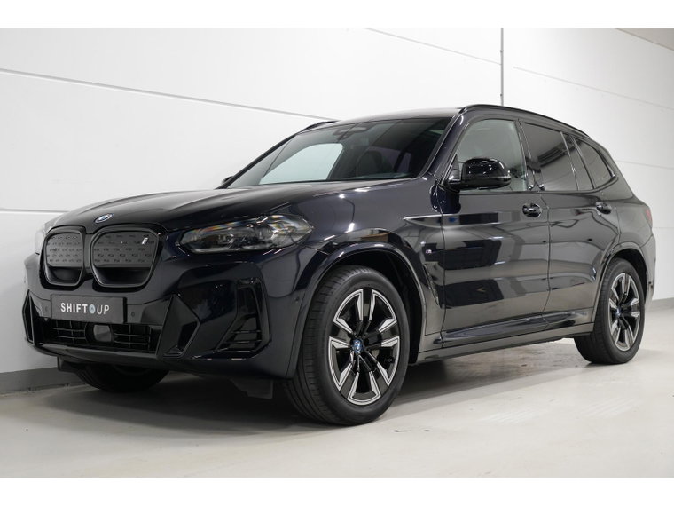 Foto van BMW iX3