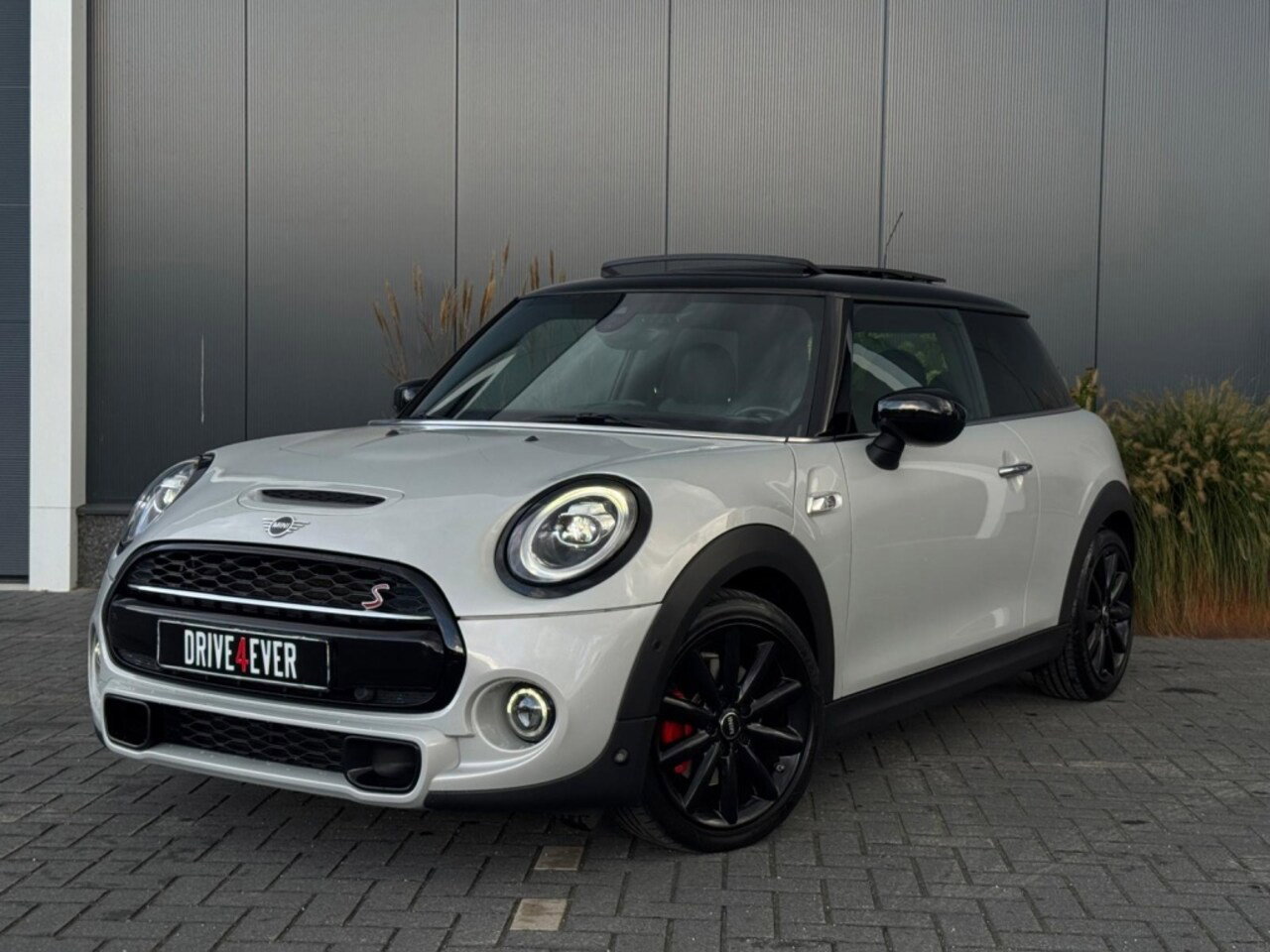 Foto van MINI Cooper S