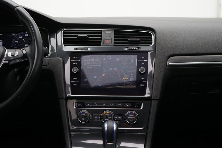 Volkswagen e-Golf