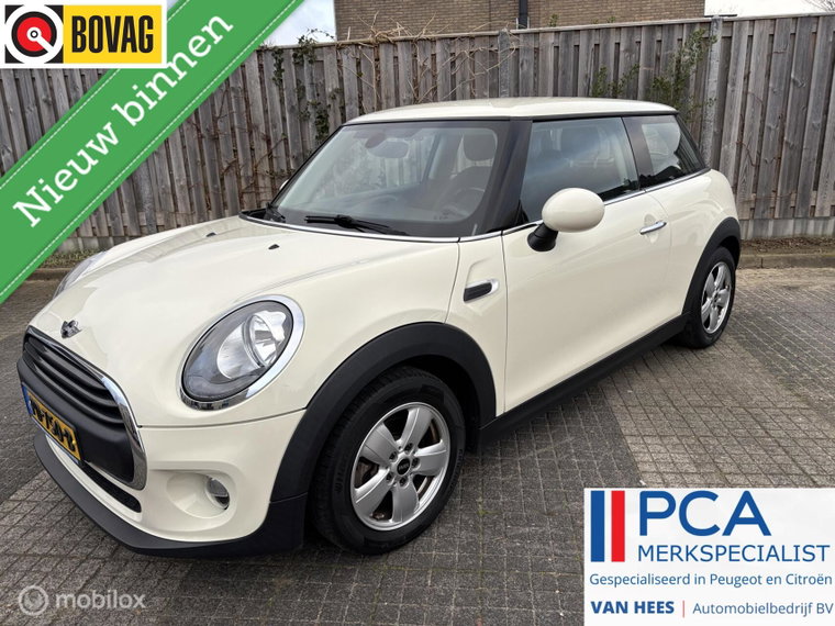 Foto van MINI One