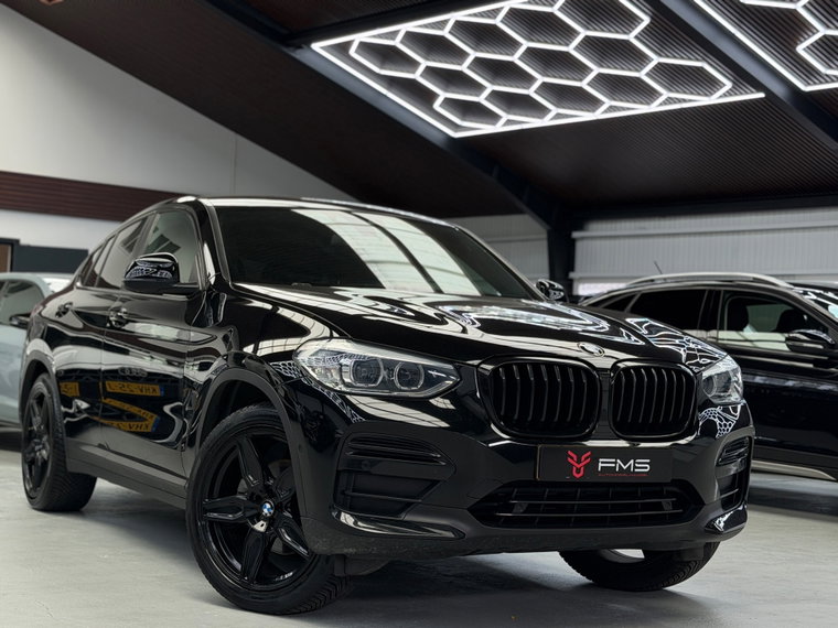 Foto van BMW X4