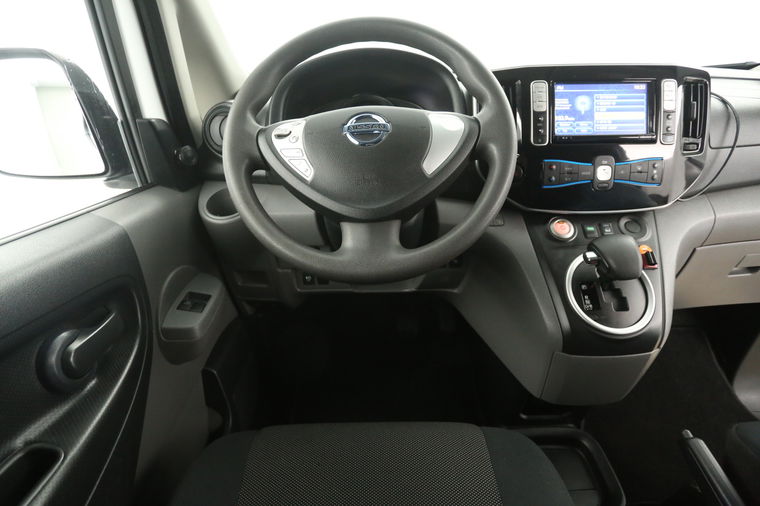 Nissan E-NV200