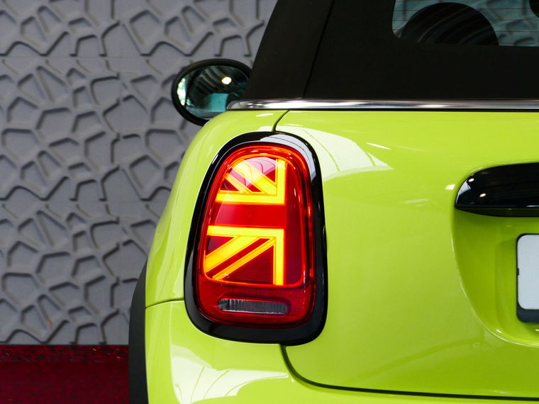 MINI Cabrio