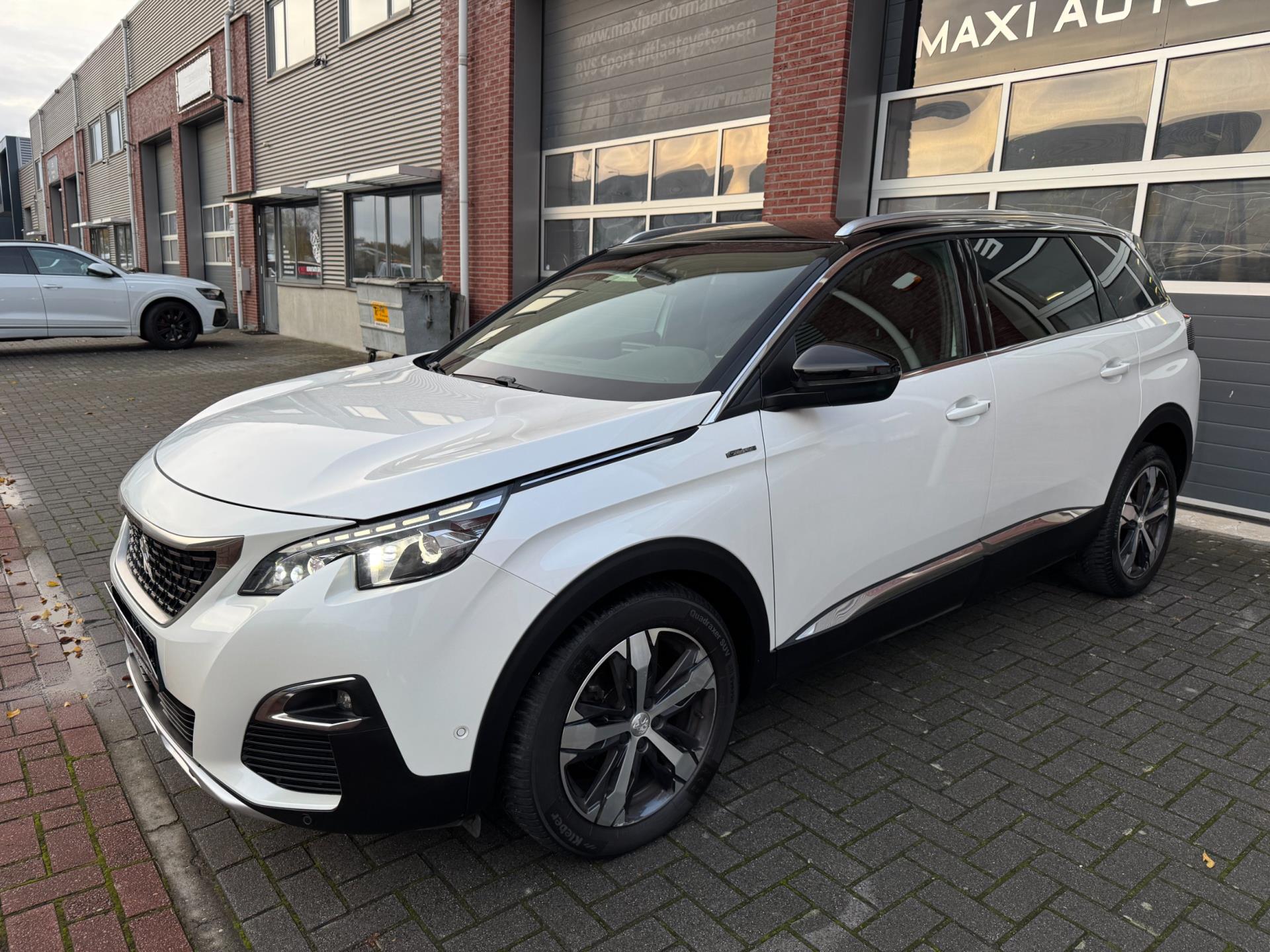 Foto van Peugeot 5008