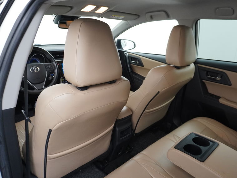 Toyota Auris Touring Sports