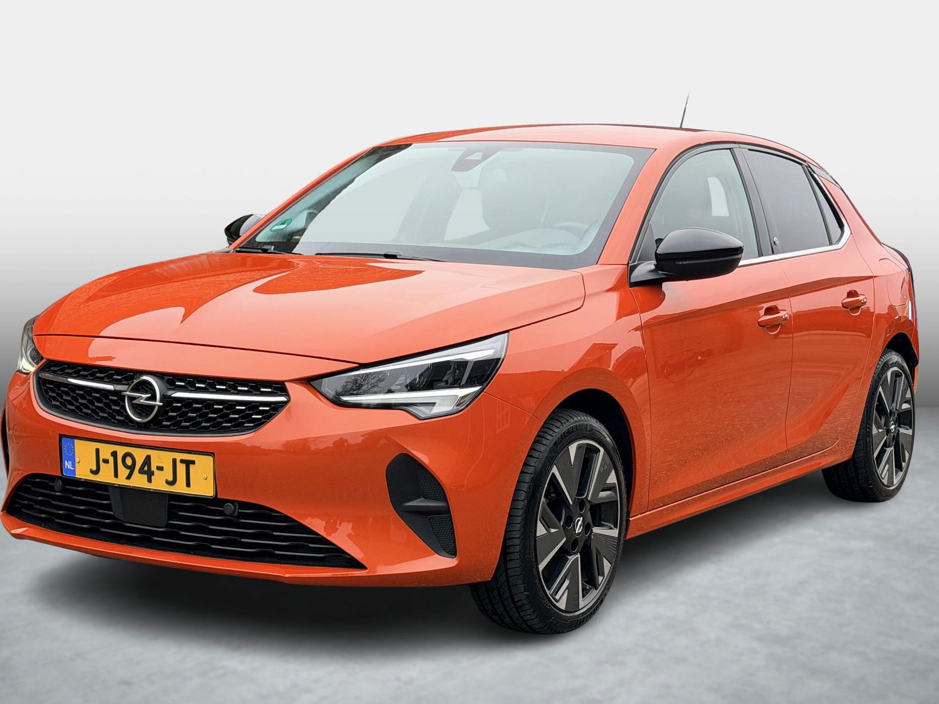 Foto van Opel CORSA-E