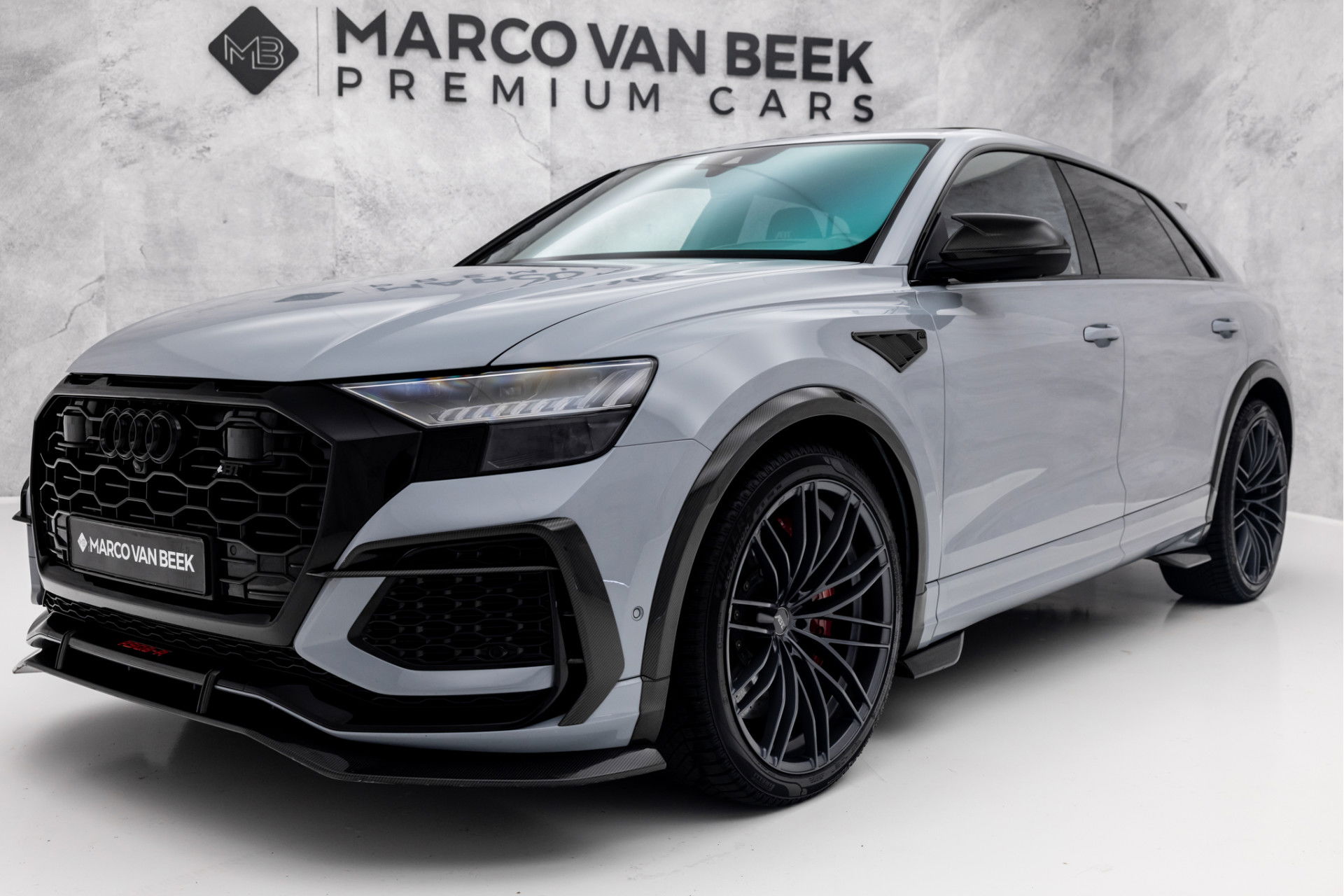Foto van Audi RSQ8