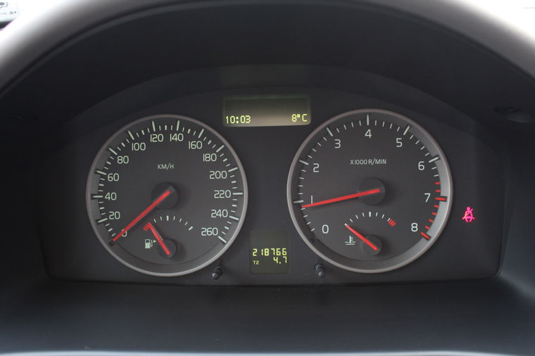 Volvo V50