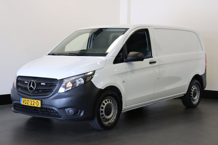 Mercedes-Benz Vito foto 1