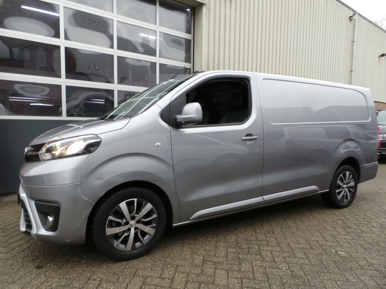 Toyota ProAce Worker
