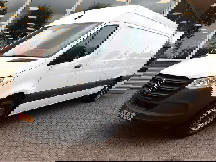 Foto van Mercedes-Benz Sprinter