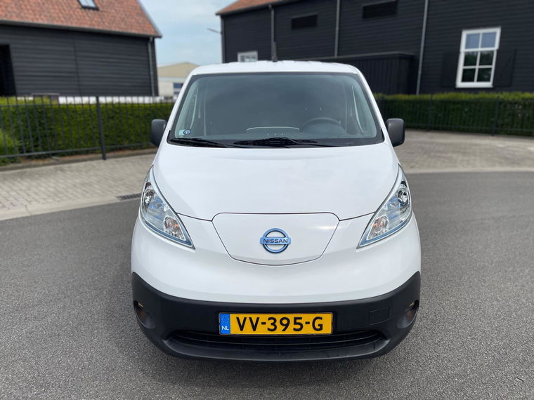Nissan E-NV200