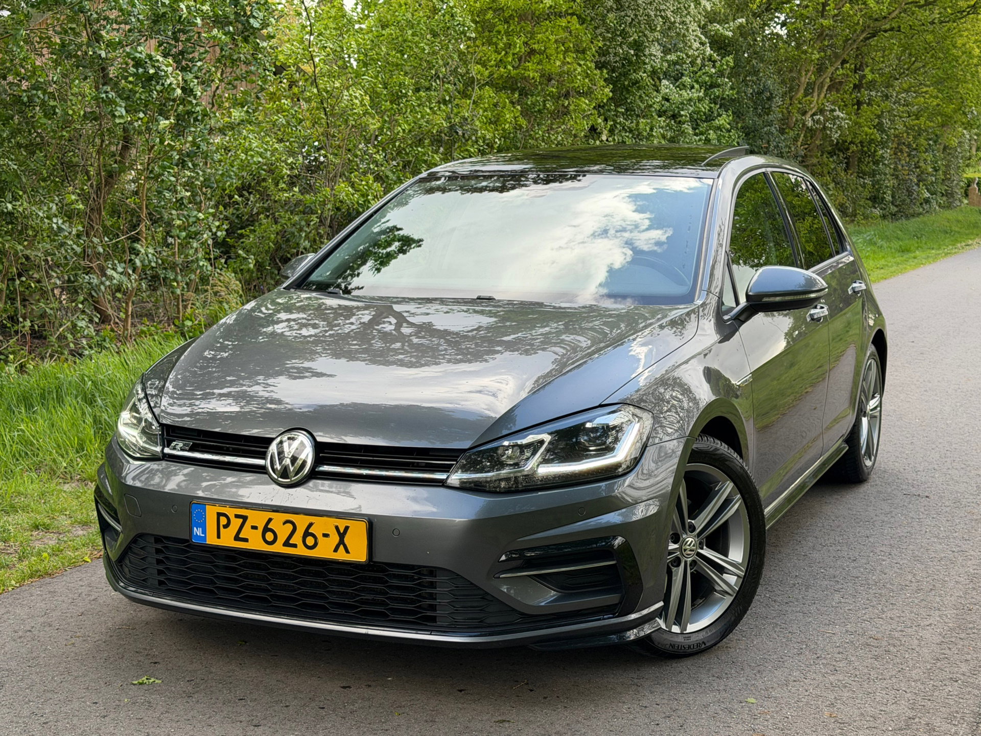 Foto van Volkswagen Golf