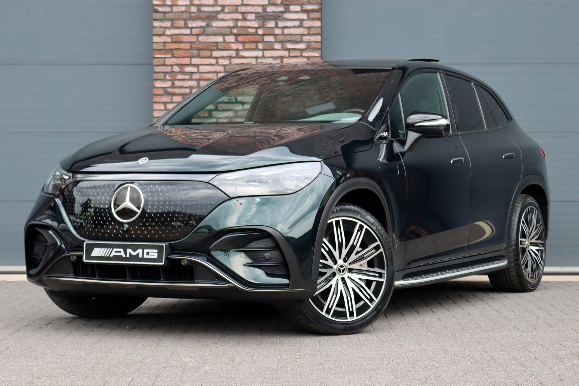Foto van Mercedes-Benz EQE