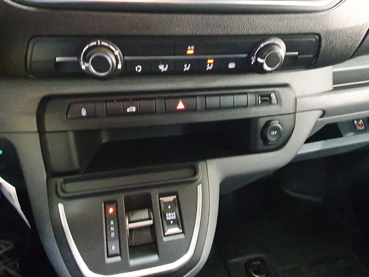 Peugeot e-Expert