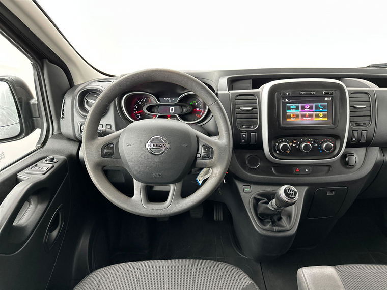 Nissan NV300
