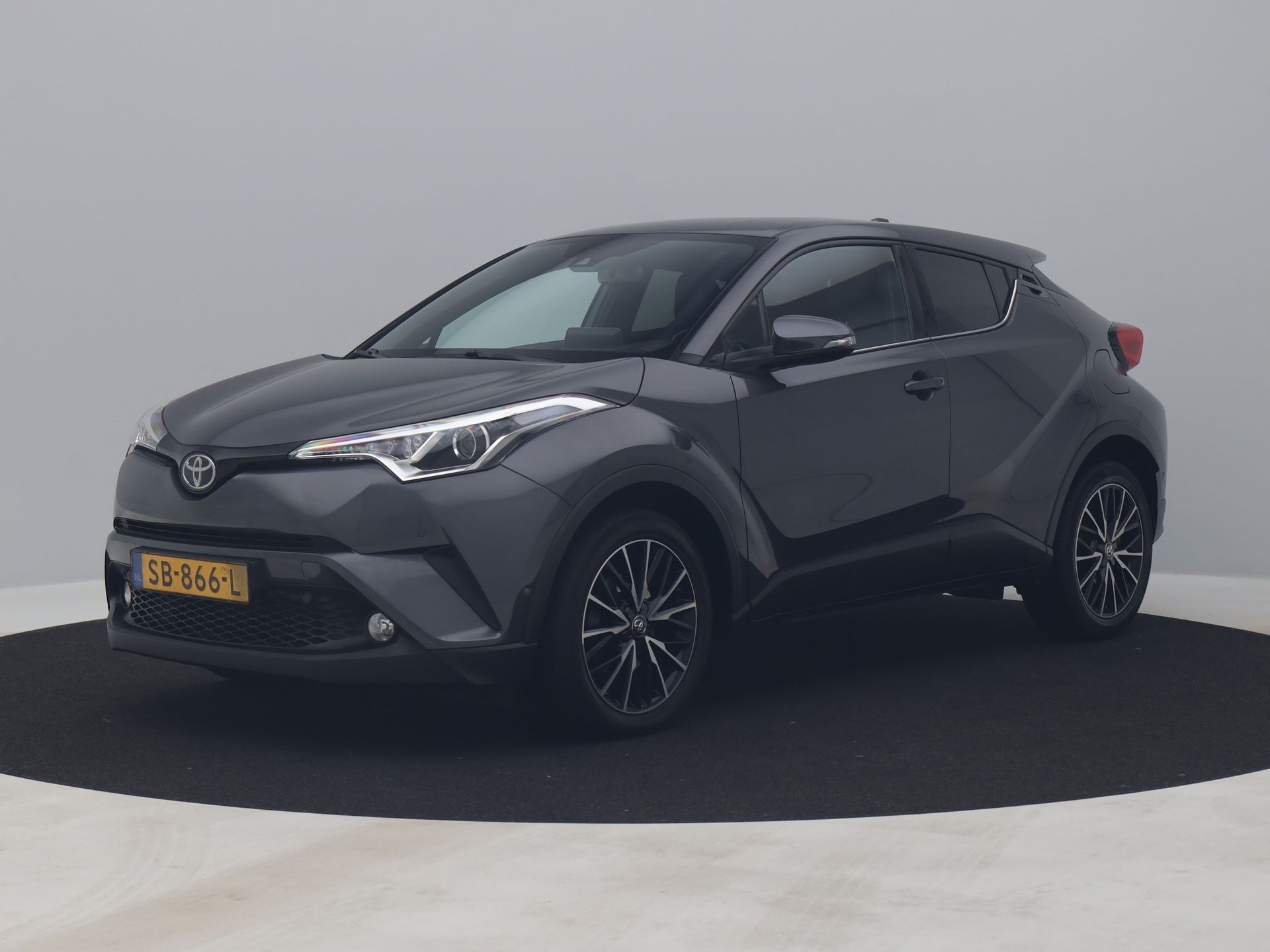 Foto van Toyota C-HR