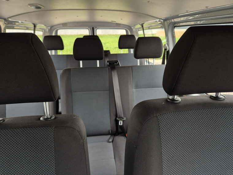 Volkswagen Transporter Kombi