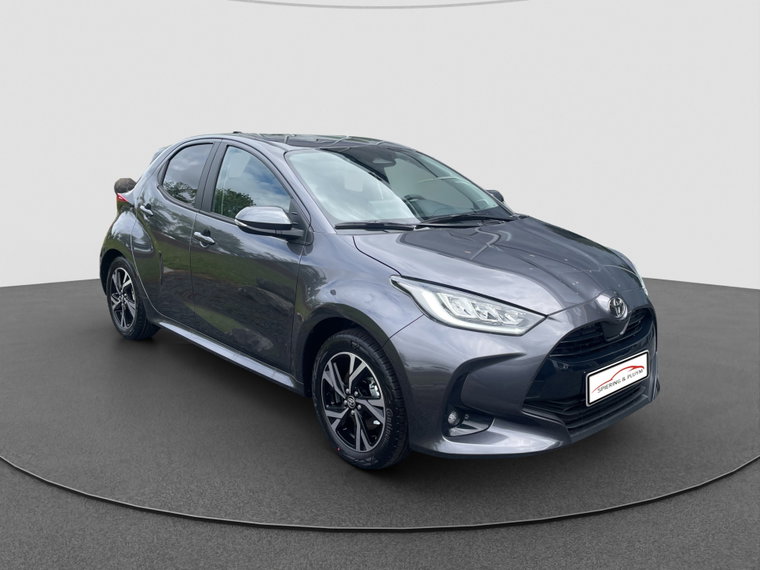 Toyota Yaris foto 1