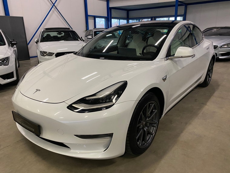 Foto van Tesla Model 3