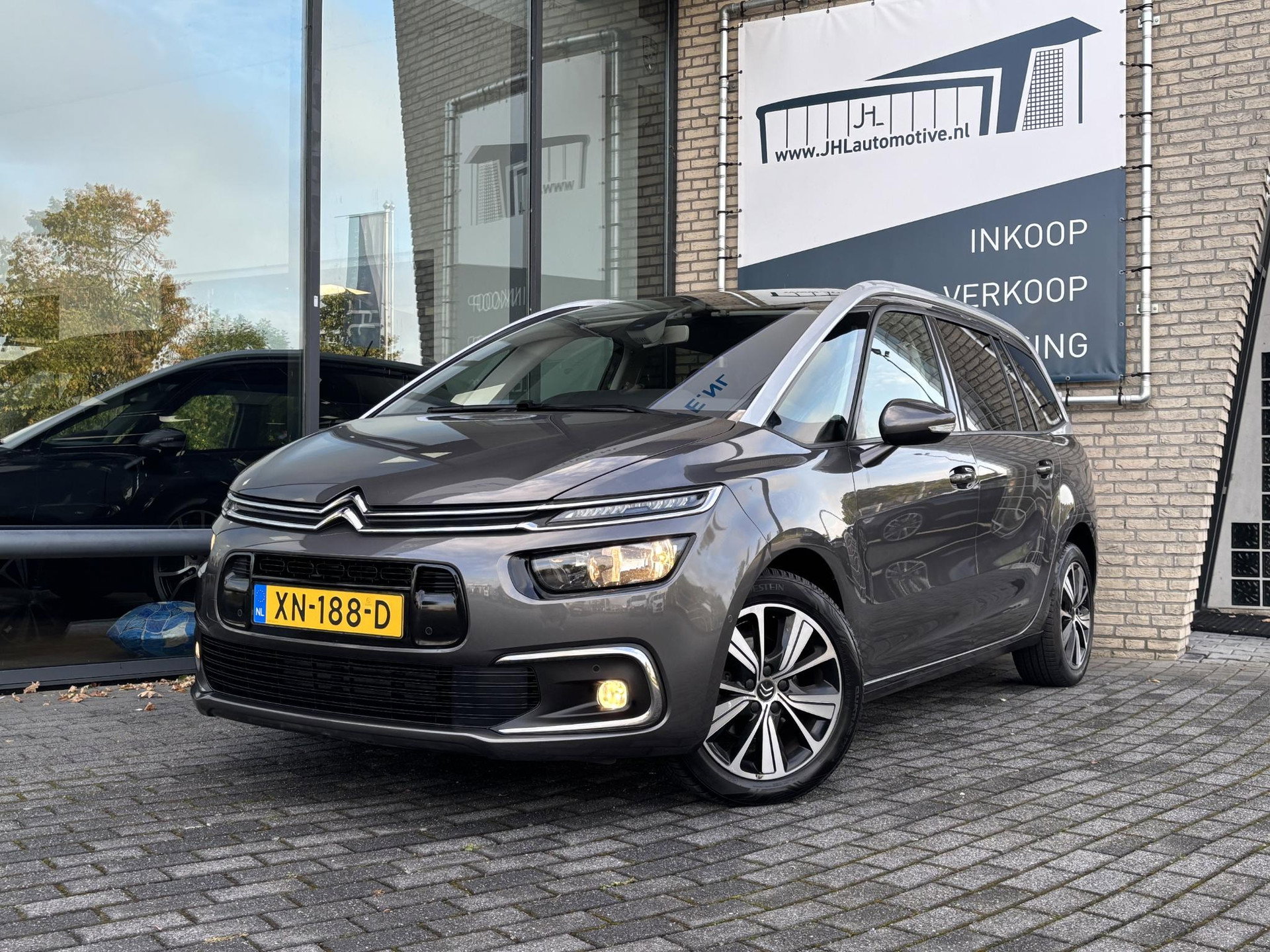Foto van Citroën Grand C4 Spacetourer