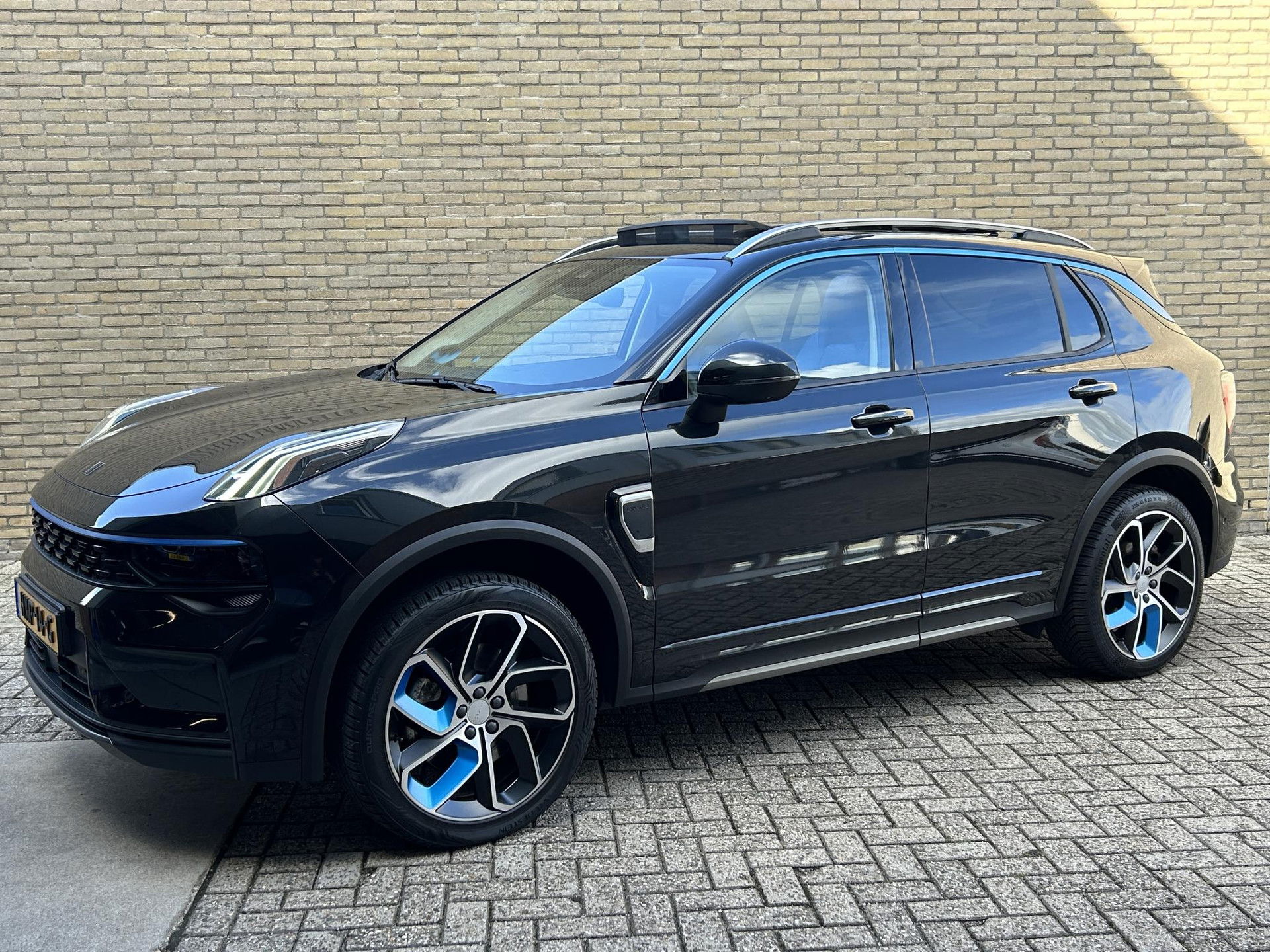 Foto van Lynk & Co 01