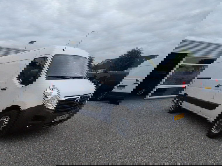 Foto van Opel Movano