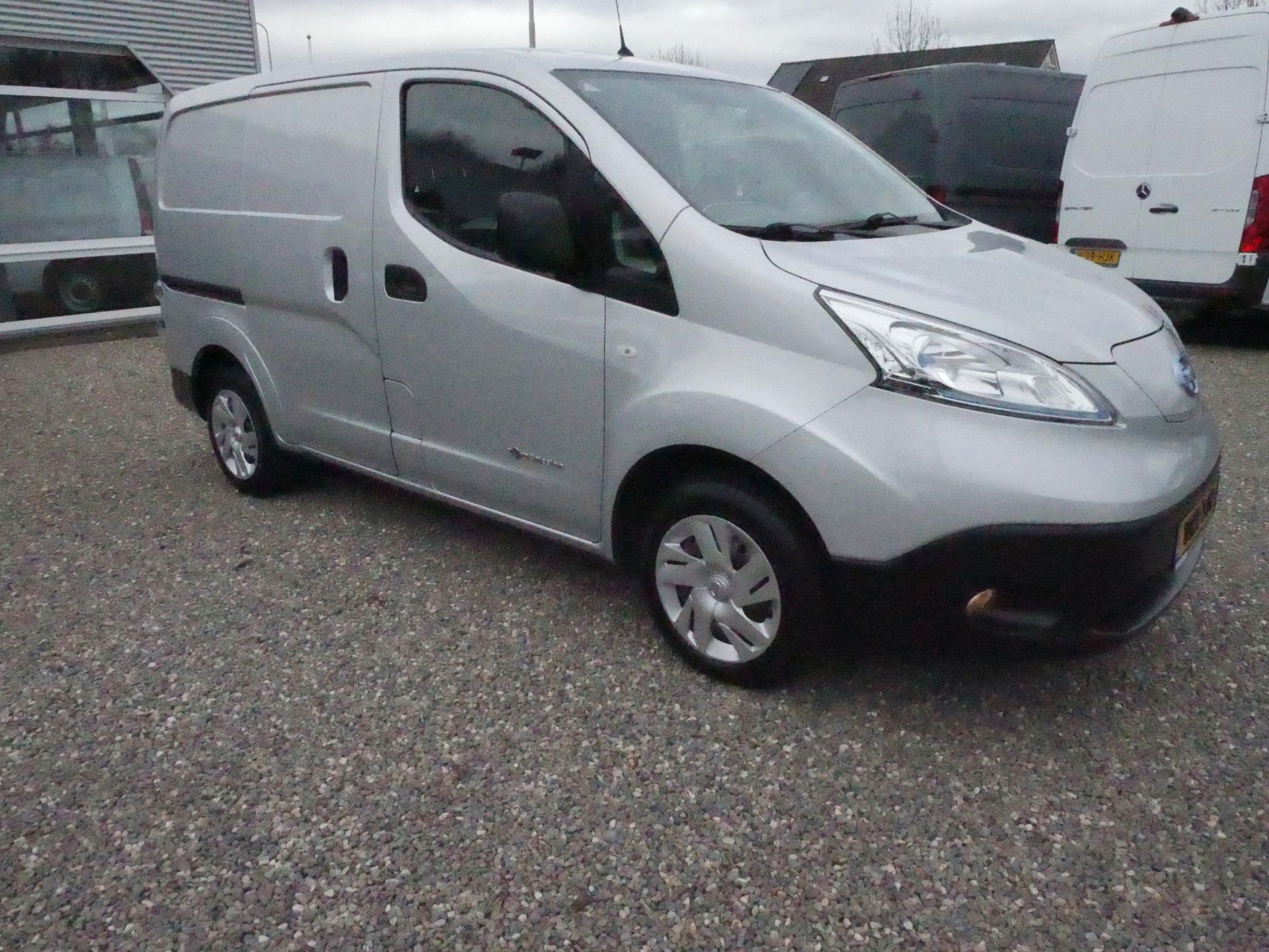 Foto van Nissan E-NV200