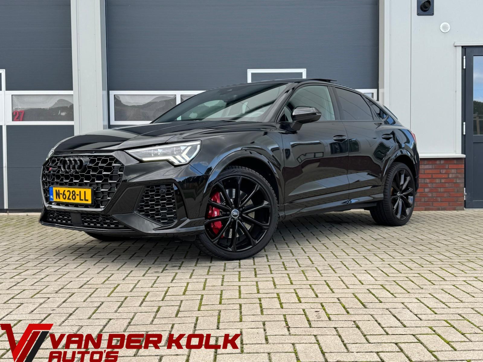 Foto van Audi RSQ3