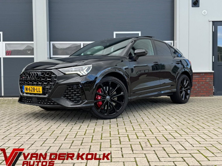Foto van Audi RSQ3