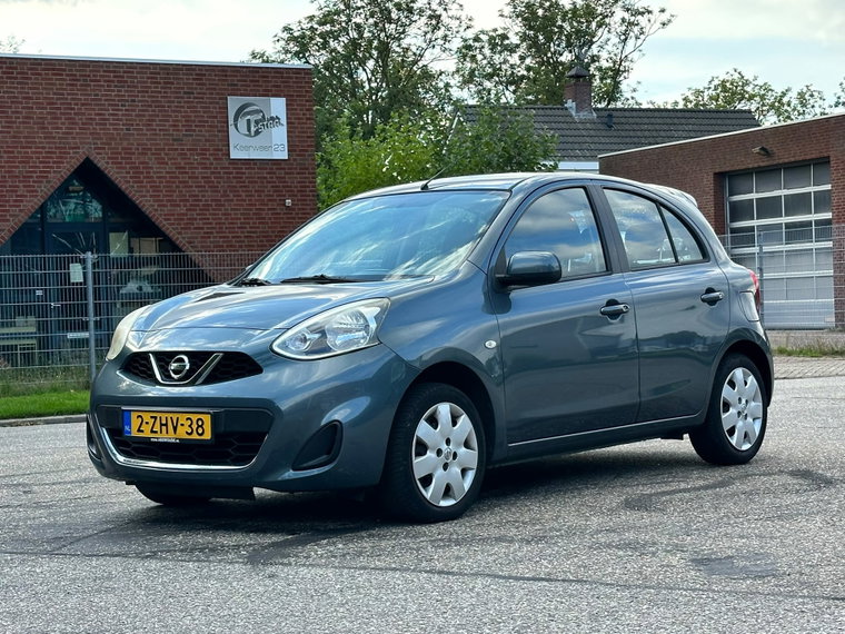 Nissan Micra foto 1