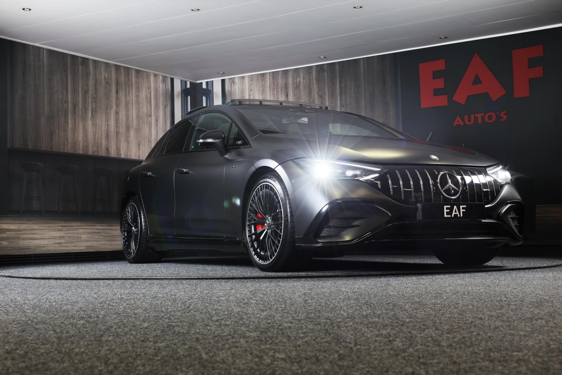 Foto van Mercedes-Benz EQE