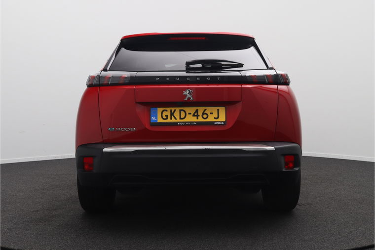 Peugeot e-2008