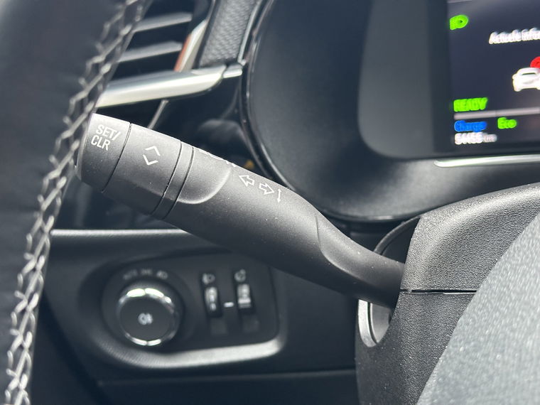 Opel CORSA-E