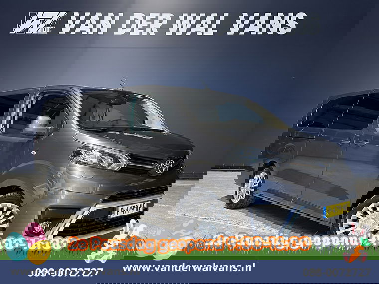 Toyota Proace Shuttle