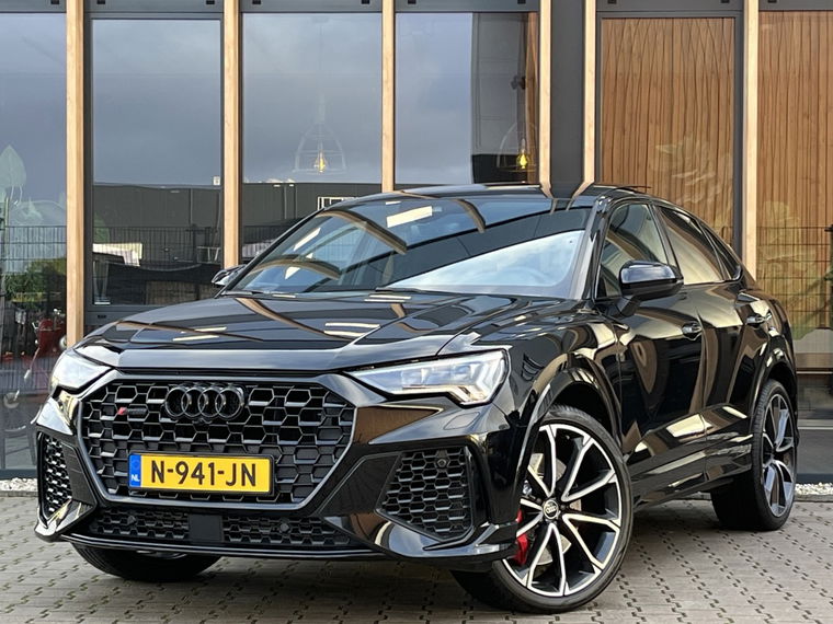 Foto van Audi RS Q3 Sportback
