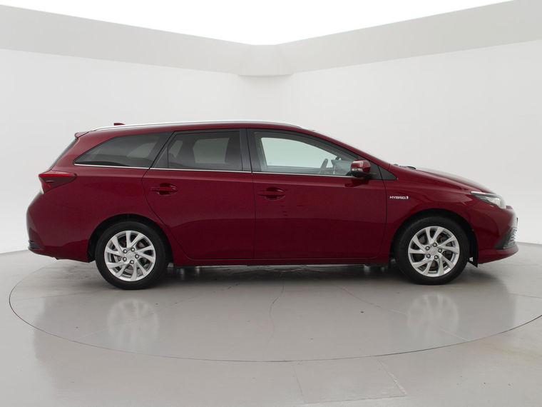 Toyota Auris Touring Sports