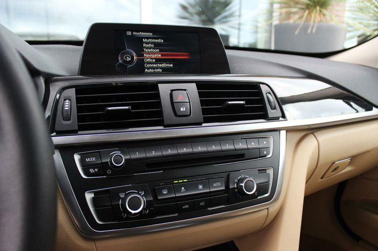 BMW 3-serie Gran Turismo 320i F34 Luxury-Line | 185 pk | Automaat | 1e eigenaar | Navi