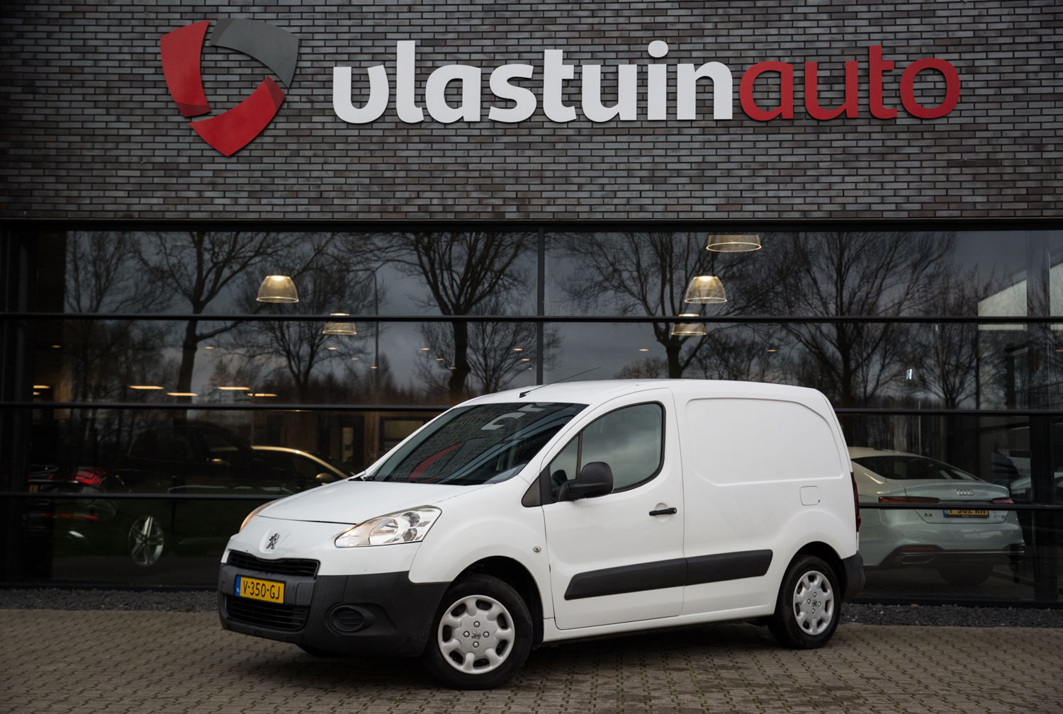 Foto van Peugeot Partner