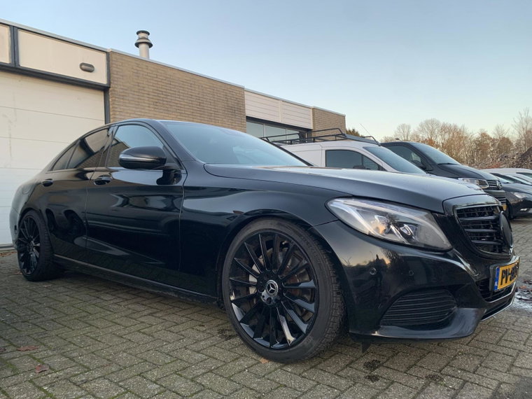 Foto van Mercedes-Benz C-Klasse