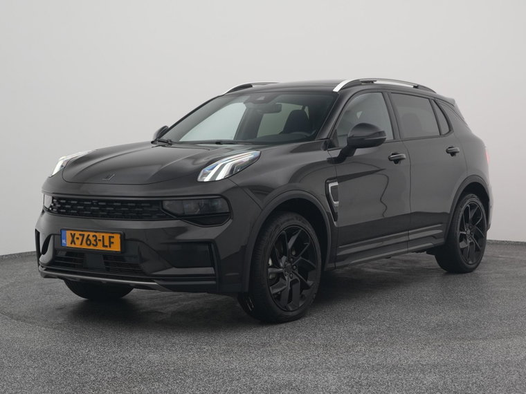 Lynk & Co 01 foto 1