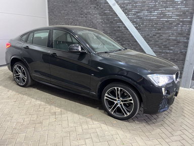 Foto van BMW X4
